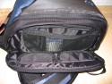 QPAQ 180 Grad\n\nFoto von Rainer Kembgler - VIELEN DANK FR DEIN MAIL!\n\nKommentar des Nutzers:\n\nHallo Jrg\n \nAnbei die Bilder meiner Qpaq Tasche aus dem Mediamarkt. \nHier noch ein paar Fakten zur Tasche:\n \n	Modellname ist mir nicht bekannt.\n	Preis 49,90 Euro\n	Innenmae: 220 x 110 x 300mm (trotzdem geht eine 400D mit BG noch gut rein)\n	Gewicht ca. 600g\n	Farbe: wie im Bild (blau/ schwarz/ grau oder nur schwarz/schwarz /grau)\n	weitere Modelle unter www.paqgroup.com\nGre aus dem sonnigen Nordschwarzwald\n \nRainer Kembgler alias onki