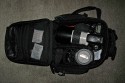 SAMSONITE TREKKING PREMIUM RUCKSACK MINI\n\nFoto von Thomas Herzog - VIELEN DANK!\n\nKommentar des Nutzers:\n\n\nHallo Jrg,\n \nhier Fotos und Bericht meines neuen Fotorucksacks \n \nSamsonite Trekking Premium Rucksack mini\n \n \nAussenmasse [mm]: 300 x 170 x 310 \nInnenmasse [mm]: 220 x 110 x 260\nGewicht [g]: 1000 \n \n \nHabe schon lange einen leichten kompakten Rucksack fr die kleine Tour gesucht.\n \nPlatz im Hauptfach:\n \nEOS 20D / 40D\nEF 70-200/4 L (angesetzt) oder EF 300/4 L mit Stativschelle (nicht angesetzt)\nEF 17-40/4 L\nKonverter 1,4\nWinkelsucher C\nBlasebalg\nKleinuntensilien im Reissverschluss-Deckel-Fach.\n \nPlatz in der Vortasche:\n \nCokin-Filterhalter P\n2 Cokin-Filter in der Box\nEpson P-2000\n \nPlatz in den zwei Seitentaschen:\n \nRegenschutzhaube\nFernauslser\n3 x Akku\n \nZustzlich hat er zwei Schlaufen, an denen wird mein Slik-Ministativ befestigt\n \nDer Rucksack hat einen kunststoffbeschichteten Boden und Stellfe.\nVon einer anderen Tasche habe ich den Schulterriemen am Tragegriff angebracht.\nSo kann ich wechseln zwischen Tragen als Rucksack, als Schultertasche oder am Handgriff.\n \n \nViele Gre\n \nThomas Herzog