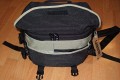 Sarfrotto L300\n\nFoto von Jrg Langer\n\nKommentar/Details:\n\nSehr hochwertige Profi-Fototasche\nvon Sarfrotto L 300 - All Weather kompatibel\n\nSuper Qualitt zum gnstigen Preis!\n- Sicherheit fr Ihre Kamera, beste Polsterung!\n- Komplett variables, gepolstertes Innenfach\n- Schutz vor Regen, Staub, Schnee!\n- Regenhaube zum berstlpen!\n- Schneller Zugriff zur Kamera durch einen Rei-\nverschluss in der Mitte\n- Lasche zum Durchfhren eines Waistbelts\n- Sehr Gut gepolsterter Gurt\n- Ideal fr den Profieinsatz\n- Innenpolster herausnehmbar\n- Trennfcher knnen mit Klettverschluss ange-\nordnet werden\n\nBeschreibung\nDiese sehr leichten und hochwertigen Fototaschen sind sehr gut vearbeitet und bieten optimalen Schutz fr Ihre Kameraasurstung - und das bei praktischer und einfacher Handhabung.\n\nBesonders gelungen ist der weiche Gurt, er erlaubt bequemes Tragen der Fotoausrstung. Der in der Mitte der Tasche liegende Reiverschluss ist super, fr den schnellen Zugriff zur Kamera.\nDie Tasche bieten Schutz vor Regen, Staub, Schnee, etc.\n\nDie Tasche ist kompatibel mit den Waistbelts anderer Markenhersteller - die Weistbelts (Hftgrtel) lassen sich ganz einfach durch die Lasche am hinteren Ende der Kamera ziehen.\n\nBei Bedarf kann das gepolsterte Innenfach herausgenommen werden. Die Tasche wird dadurch noch leichter und weicher.\n\nRegencover\n\nDetails der L 300:\n- Praktischer Tragegriff\n- Seitliche Laschen zum anschlieen von Kchern, o..\nMit Festzurrschlaufe zum fixieren der Kcher!\n- Gerumige Vordertasche fr Ladegerte, Speicher, Film,\nAkkus, etc. - eingeteilt in versch. Fcher.\n- Herausnehmbare Regenhaube fr noch mehr Schutz\n- variable Fcher im gepolsterten Innenfach\n- 2x Innenliegendes Geheimfach hinter der Polsterung\n- Gurtschlaufe hinten fr Waistbelts\n- Bequemer, gepolsterter Gurt\n\nFassungsvermgen:\nSiehe Inhalt der Detailbilder\n\nMae\nInnen: ca. 28x17,5x20cm\nAuen: ca. 35x20x25cm
