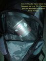 TAMRAC ADVENTURE 7 (5547)\n\nFoto von Marcel Richter - VIELEN DANK!\n\nKommentar:\n\nHallo! \n\nNachdem ich schon viel und oft auf deiner Seite umher gesurft bin, mchte ich natrlich auch etwas beitragen und hier meinen Bericht abliefern.\n\nIch habe mir nach langem Hin und Her den Tamrac Adventure 7 zugelegt.\n\nFolgende Anforderungen sollte der gesuchte Rucksack erfllen:\n\n1. Logisch, es sollte meine gesamte Ausrstung reinpassen. (K100D super, A 35/ 2.8, M 50/2.0, M 100/2.8, DA 18-55/ 3.5- 5.6 I, F 70- 210/ 4.0- 5.6) \n\n2. Mglichst groes Daypack, in erster Linie um Wasser, Verpflegung oder Bekleidung mitzunehmen.\n\n3. Hoher Tragekomfort, gegebenenfalls auch zu Lasten des Bedienkonzeptes (aus gesundheitlichen Grnden).\n\n4. Er sollte keine Unsummen kosten, so ca. 60- 80.\n\nDer Rucksack erfllt die Anforderungen wie folgt:\n\n Zu 1.: Es passt locker alles rein. Es wre noch reichlich Platz fr einige Festbrennweiten o.. Zubehr.\n\nZu 2.: Der Rucksack hat das grte Daypack von allen, die ich in der Hand hatte. Eine 1,5l- Flasche passt schrg stehend rein. Wirklich super, war fr mich das Kaufargument.\n\nZu 3.: Die Trageriemen sind gummiert, sehr gut gepolstert und ausreichend breit. Die Last verteilt sich sehr gut auf dem Rcken, 1a Tragekomfort. Allerdings ist der Rucksack so konzipiert, dass man ihn abnehmen muss, um an die Ausrstung zu gelangen. Hier hat mir das Slingshot- Prinzip sehr gut gefallen (aber das Ein- Gurt- Prinzip bot mir nicht genug Tragekomfort). Ich habe das Innenleben jedoch so umgebaut, dass ich, wenn ich den Rucksack ber die linke Schulter rutschen lasse, nach dem leichten ffnen des Reiverschlusses mit der rechten Hand, die Kamera auch ohne Absetzen des Rucksackes entnehmen kann. Ob das auch mit greren Kameras geht, wei ich nicht, ich denke schon.\n\nZu 4.: Der Rucksack kostete bei Saturn in Braunschweig 64,95. Lag somit also locker im anvisierten Bereich.