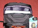 TAMRAC AERO 80 (3380)\n\nFoto von einem Anonymen User - VIELEN DANK!\n\nKommentar:\n\nHallo wenn ihr wollt knnt ihr zum Aero 80 3380 diese Bilder von mir noch hinzufgen...\n\nEquipment 40D mit 24-105mm L + GeLi, ein 70-300mm IS + GeLi (anstelle dessen bestimmt auch ein 35mm L), ein Metz Megablitz und Krimskrams (Ladegert, Akkus, Blower, Reissack(unter dem Foto) etc.)\n\nDay-Pack groe Plastikdose, eine 1 Liter Wasserflasche, eine Jacke, Geldbeutel, Handy und Schlssel\n\nViele Gre