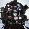 Tatonka Equipment Pack L\n\nFoto von Gert Huether - VIELEN DANK FR DEIN MAIL!\n\nKommentar des Nutzers:\n\nHallo Jrg Langer,\n\nin diesem Rucksack passen 2 DSRL mit Hochformatgriff 2Blitzgerte und 12! Objektive (in dieser Zusammenstellung habe ich die Ausrstung natrlich nie dabei und dient nur zu Veranschaulichung.) Akkus,Speicherkarten, und Imagetank sowie der notwendige Kleinkram finden auch noch Platz.\n\nGru aus Oberfranken\n\nGert-Huether