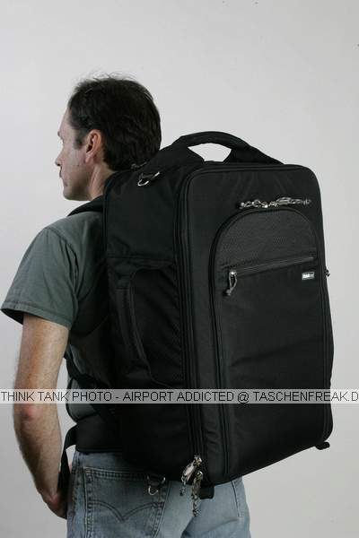 THINK TANK PHOTO - AIRPORT ADDICTED\n\nFOTO VON ISARFOTO& THINK TANK PHOTO - VIELEN DANK!