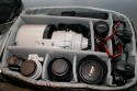 Think Tank Airport Addicted\n\nFoto von einem netten Einsender der ungenannt bleiben mchte - VIELEN DANK!\n\nKommentar des Nutzers:\n\n001: Es werden extrem viele Trennwnde mitgeliefert! Diese Wnde sind bei mir berflssig. Auch ein Regenschutz ist im Lieferumfang dabei (nicht auf Foto).\n002: Das Schnellzugrifffach.\n003: Frontansicht.\n004: Rckansicht mit Tragevorrichtung.\n005: Tragevorrichtung kann hinter einer Trennwand versorgt werden. Es ist dann kein Rucksack mehr sondern eine Tasche.\n006: Tragevorrichtung kann hinter einer Trennwand versorgt werden. Es ist dann kein Rucksack mehr sondern eine Tasche.\n007: Der praktische Seitengriff.\n008: Notebookfach inklusive... (Notebooktasche wird mitgeliefert)\n009: Notebookfach inklusive... (Notebooktasche wird mitgeliefert)\n010: Innenansicht mit Equipment. (Man beachte das 70-200IS, es passt sogar vertikal in die Tasche.)\n011: Innenansicht mit Equipment. (Man beachte das 70-200IS, es passt sogar vertikal in die Tasche.)\n012: Innenansicht ohne Equipment.\n013: Passt alles ohne Probleme in den Airport Addicted.\n\nAuf der Herstellerseite gibt es tolle Bilder und informative PDFs ber den Rucksack...\n\nFazit: empfehlenswert.