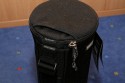 THINK TANK PHOTO BIG BAZOOKA\n\nFoto von Jrg Langer - www.taschenfreak.de\n\nKommentar des Nutzers:\n\nEine extrem flexible Stativtasche die sich der Lnge des Statives anpasst und damit sehr vielseitig einsetzbar ist.\n\nThink Tank macht nicht nur die besten Fototaschen, sondern auch dessen Zubehr ist unschlagbar praktisch und voll auf den Profi- oder Ambitionierten Fotografen ausgerichtet.\n\nInformationen unter:\nwww.thinktankphoto.com\n\nKaufen unter:\nwww.isarfoto.de
