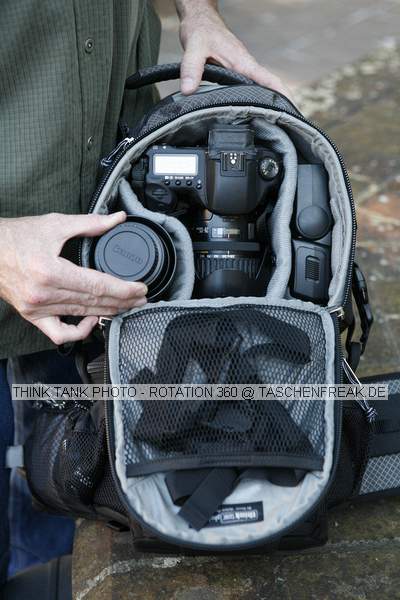 THINK TANK PHOTO - ROTATION 360\n\nFOTO VON ISARFOTO & THINK TANK PHOTO - VIELEN DANK!\n\nKommentar des Herstellers:\n\nThis amazing new backpack lets you access the gear inside of the backpack without taking if off of your back. This allows you the comfort of a backpack with the convenience and accessibility of a beltpack.\n\nThe rotation360 exponentially increases your ability to access your gear as quickly as possible, with the least amount of effort to change lenses and access accessories. Then, just as easily, you can rotate the belt back back into the backpack and out of the way.