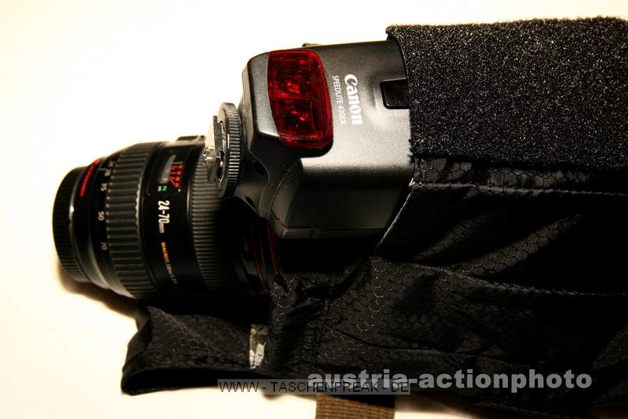 THINK TANK PHOTO - SKIN 75 PRO\n\nFoto von Tobias Sagemeister - VIELEN DANK!\n\nKommentar:\n\nHy hab  gesehen das ihr von den Think Thank Photo Skin`s noch keine Bilder habt...\n\nHier welche vom Skin 75Pro und vom Skin Double Wide das Geniale ist im den Double Wide passt das 70-200 2,8 und das 300er 2,8 ohne Geli;-)   rein!!!\n\nUnd noch eine kleine Gesamtbersicht was alles drinnen ist bei mir...\n\nMit Freundlichen Gren\nTobias Sagmeister\naustria-actionphoto