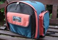 Foto von Oliver Korte - DANKE DAFR!\n\nKommentar des Nutzers:\n\nDer Clou: Dieser Rucksack besteht aus Rucksack und Fototasche, der untere Teil des Rucksackes ist per Reissverschluss abtrennbar und einzeln, mit einem Trageriemen versehen, als Tasche zu nutzen. Er bietet eine variable Inneneinteilung und wirklich eine Menge Platz um das gesammte Equipment zu verstauen. Aussen sind noch insgesamt 6 aufgesetzte Taschen angebracht. \nDie Reissverschlsse sind spritzwassergeschtz und es gibt noch die passende Regenschutzhaube, die den kompletten Rucksack notfalls gegen starken Regen schtzt. \n\nDie Innenmasse des Rucksackes: 30cm hoch, 34cm breit und 18cm tief\nDie Innenmasse der Tasche: 15cm hoch, 34cm breit und 18cm tief\nDie Aussenmasse ber alles: 50cm hoch, 44cm breit und 25cm tief